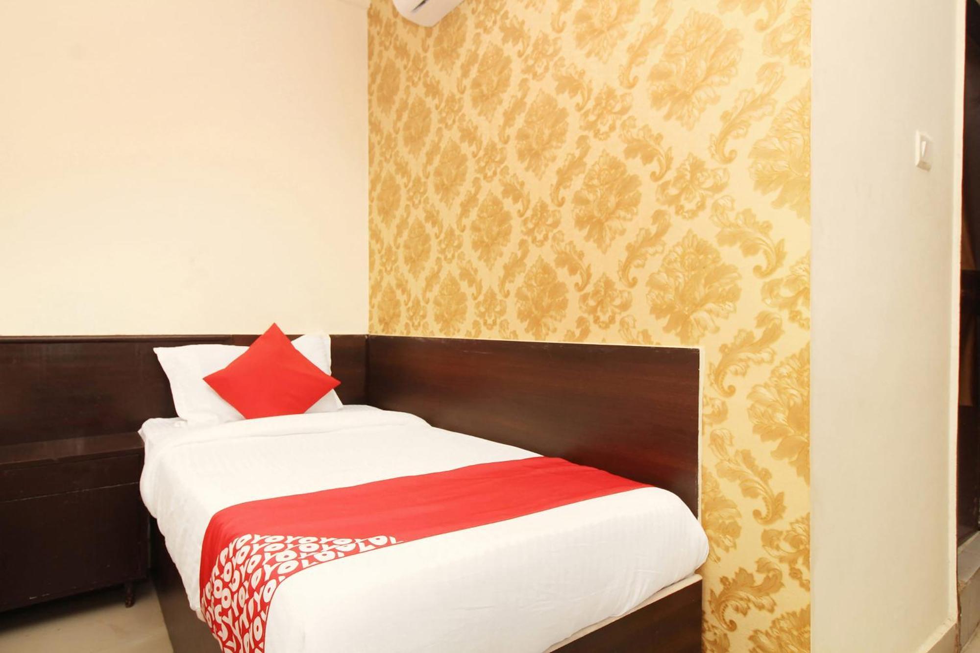 Hotel O Vasundhara Guest House Near Tankbund Secunderabad Bagian luar foto